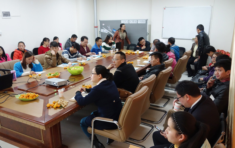 目前天度客戶沙龍已順利舉行4期，我們將一直秉承全公益、凈干貨、不推銷產(chǎn)品的理念，助力天度新老客戶開展網(wǎng)絡(luò)營銷和移動互聯(lián)網(wǎng)營銷。